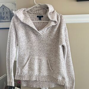 Lands End  Heathered Beige Hooded sweater!! Great for cooled  beach nights!!!